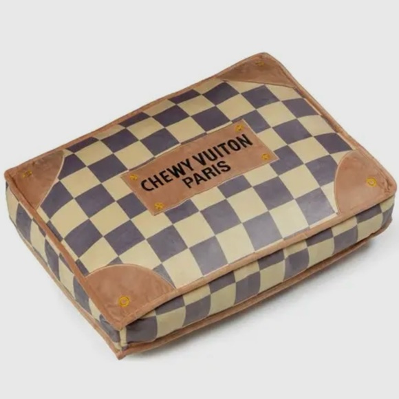 CHEWY VUITON Dog Bed 💕 (Brown & Cream) - Picture 3 of 4